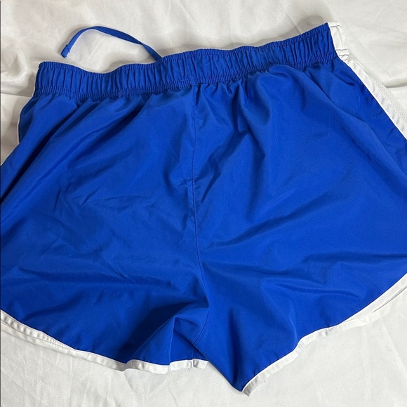 Nike Women's Blue and White Athletic Shorts - Picture 4 of 6